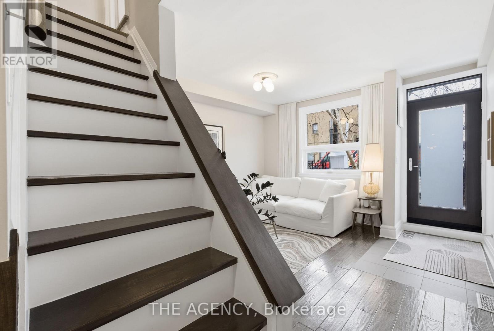 36 MANSFIELD AVENUE - Photo 4 of 32, Toronto (Trinity-Bellwoods), Ontario