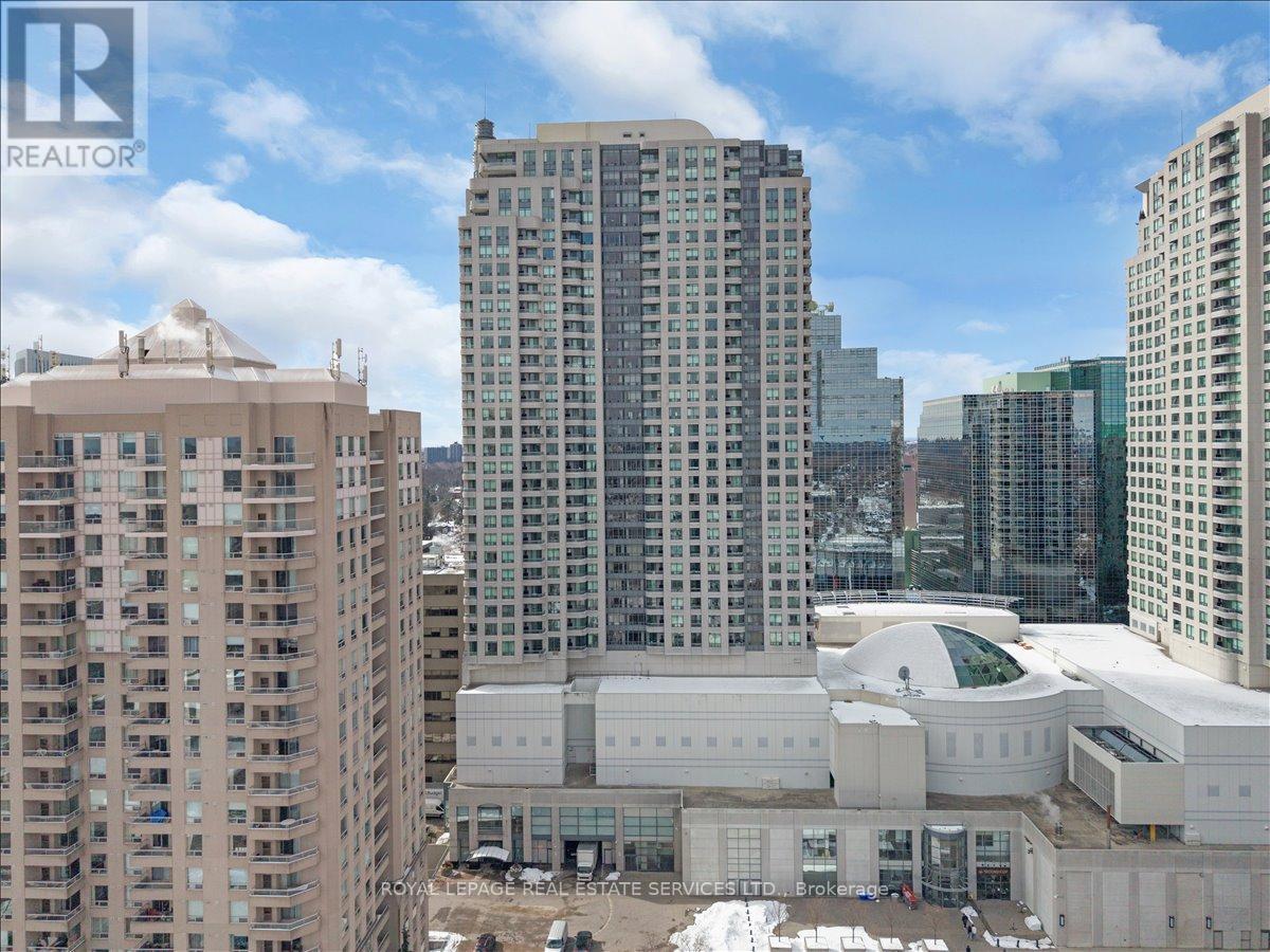 1909 - 8 HILLCREST AVENUE - Main photo, Toronto (Willowdale East), Ontario