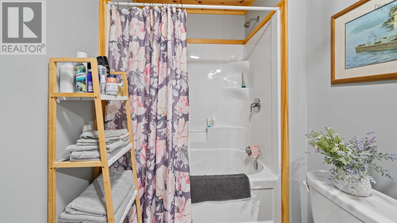 Property 24 of 34 of 61 10 Sunshine Lane