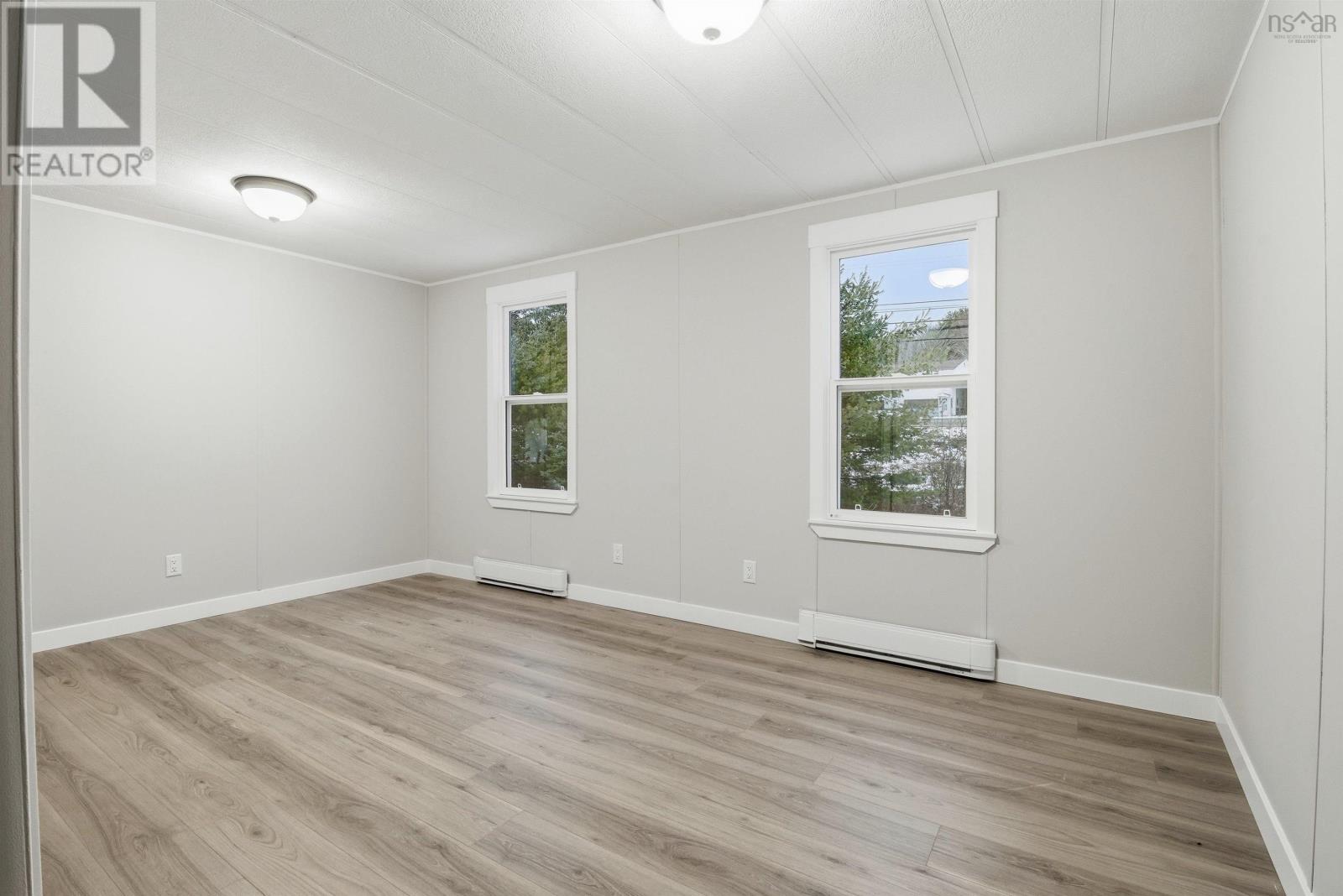 Property 20 of 32 of 5 Ardoise Lane