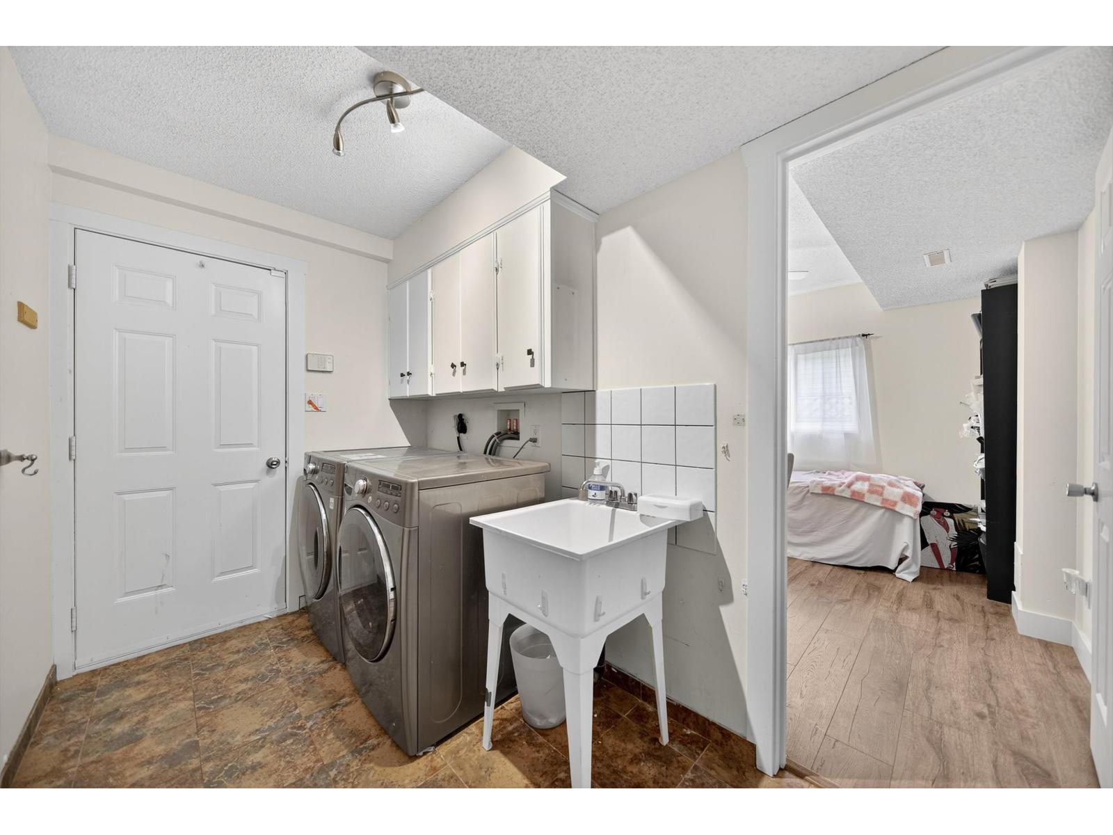 8607 BYRON Road, Delta