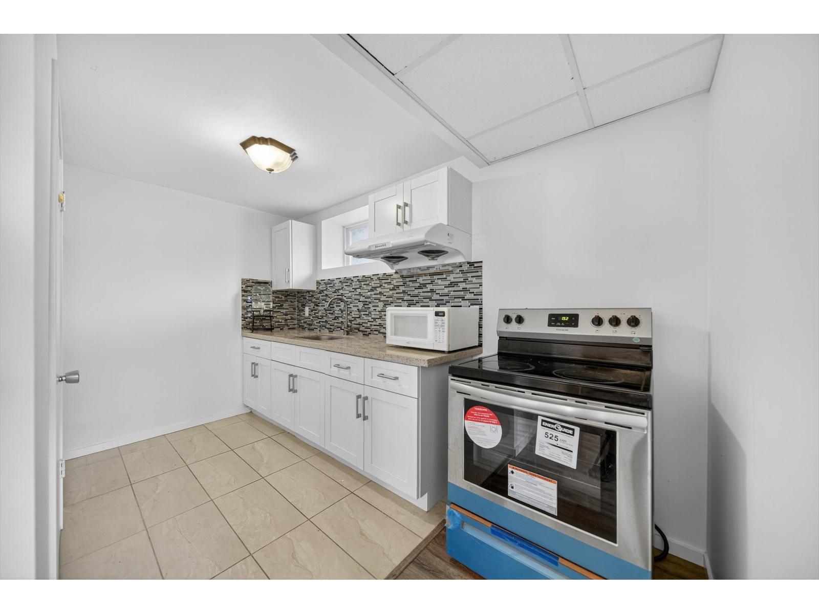 8607 BYRON Road, Delta