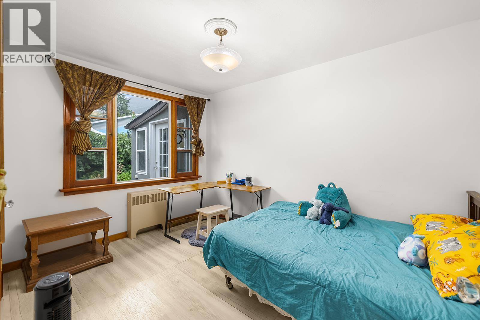 1417B HILLSIDE Street - 10