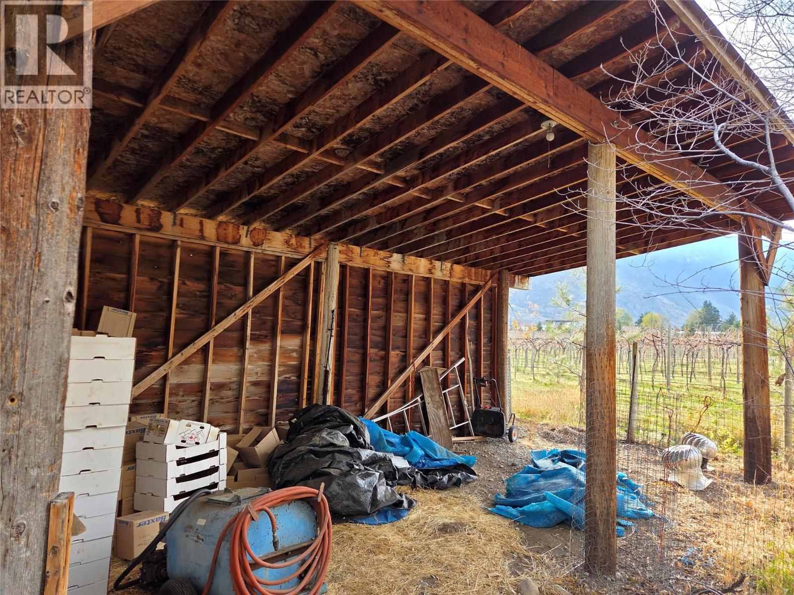  634 Morrison Drive, Keremeos