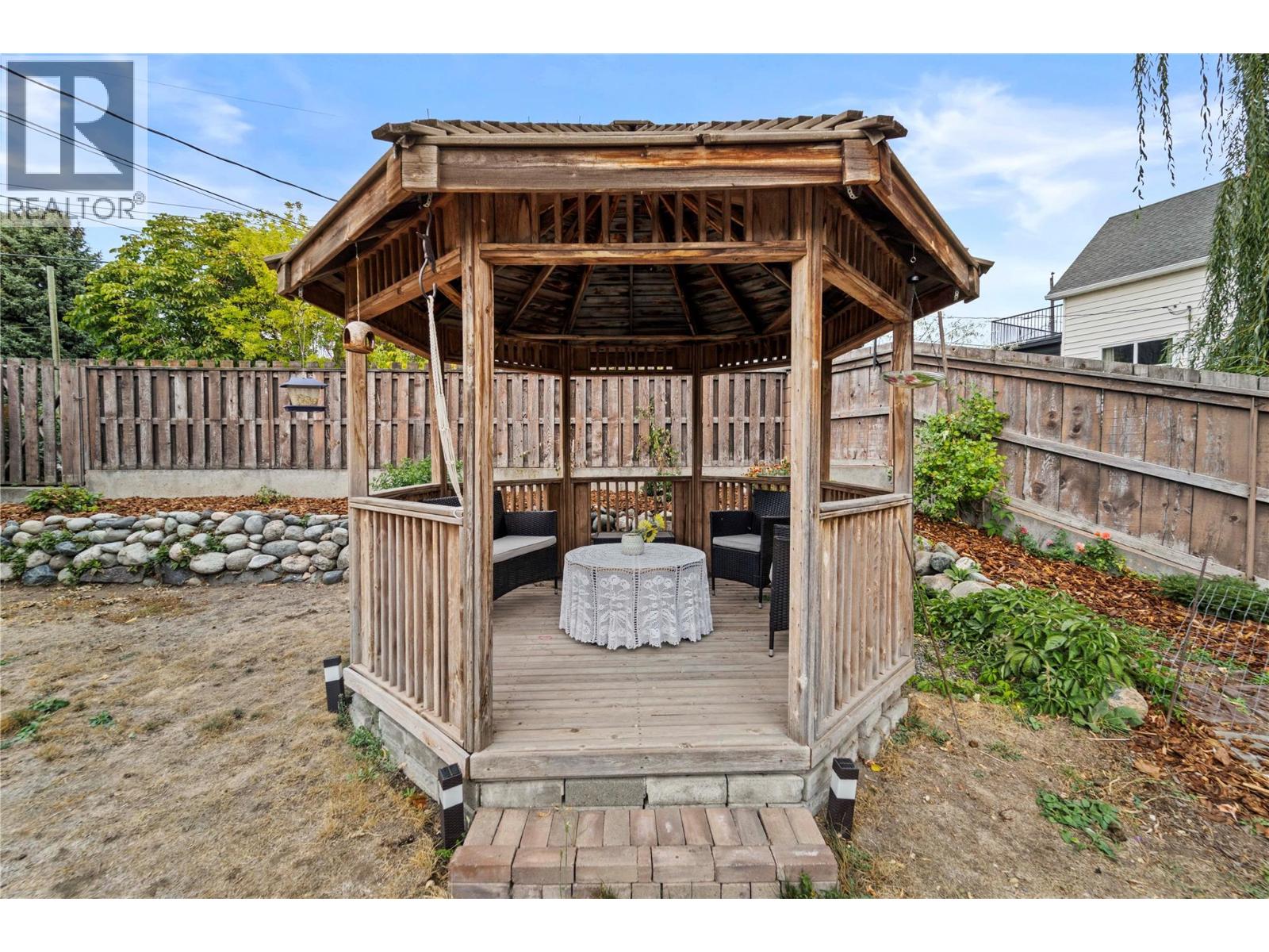 1732 GRANITE Avenue, Merritt