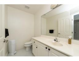 10132 156 Street, Surrey, BC V3R4L5 Photo 12