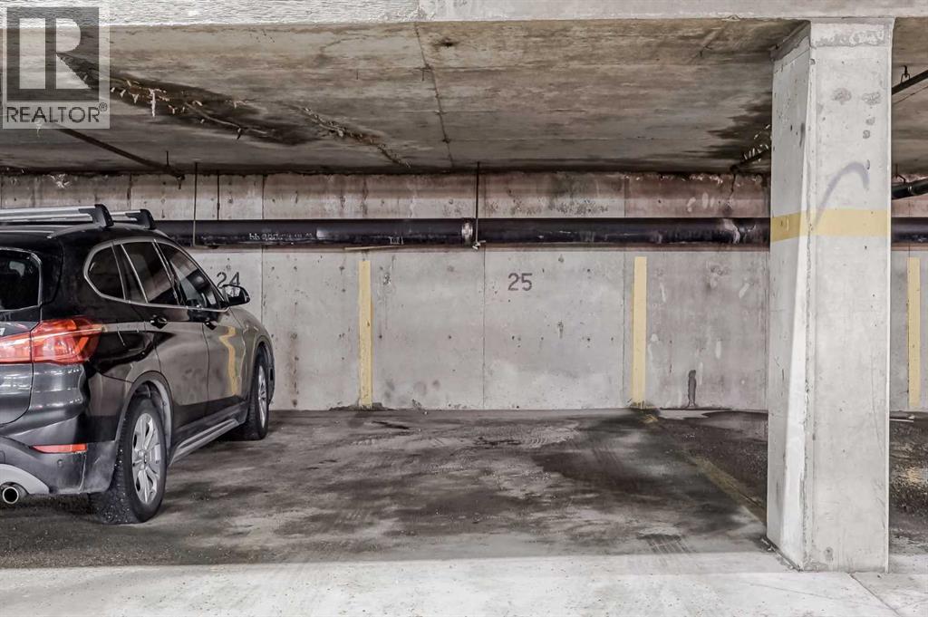 Single Family House for Sale in    Street SW Canyon Meadows Calgary 