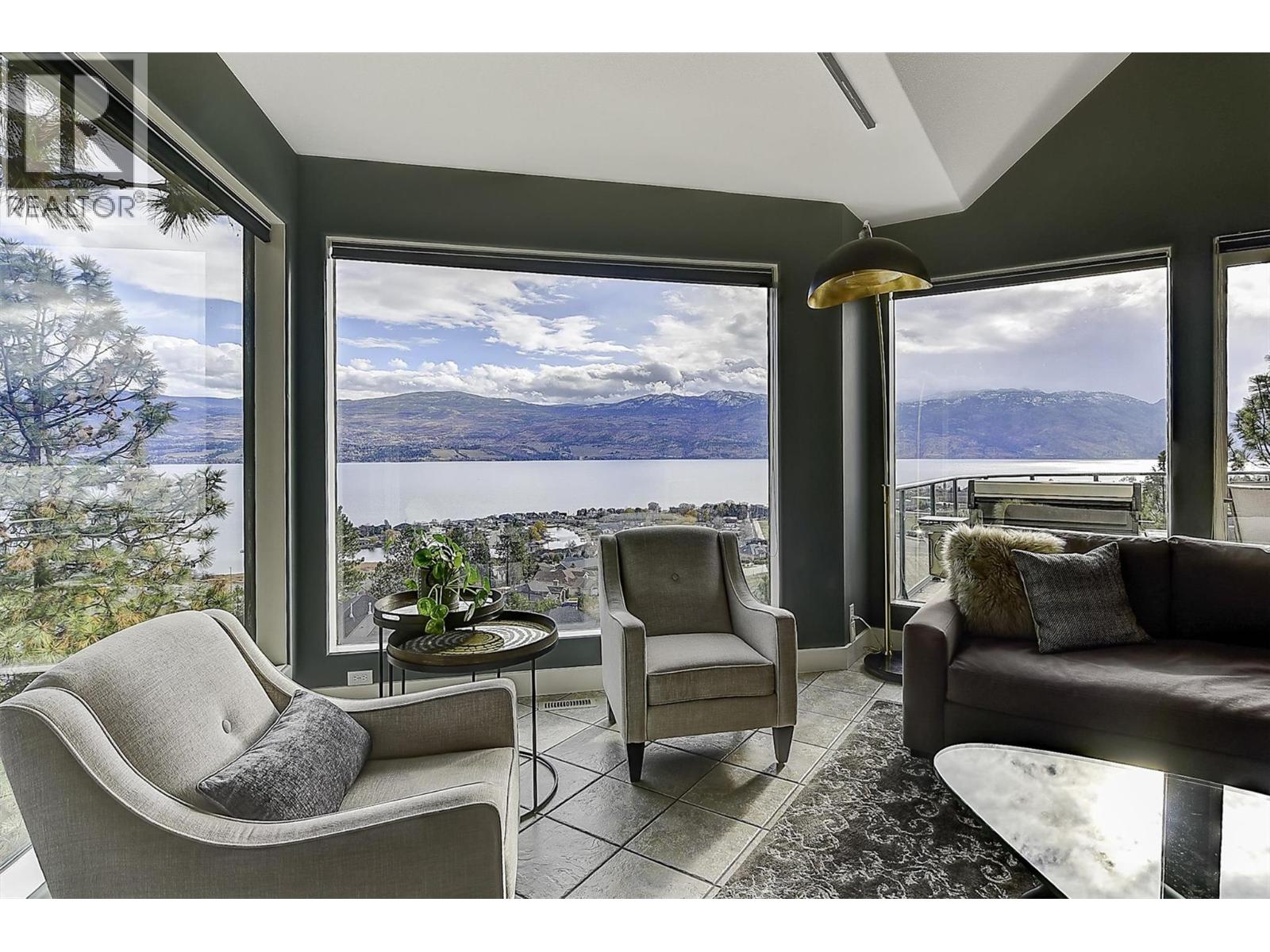  1494 Chardonnay Place, West Kelowna