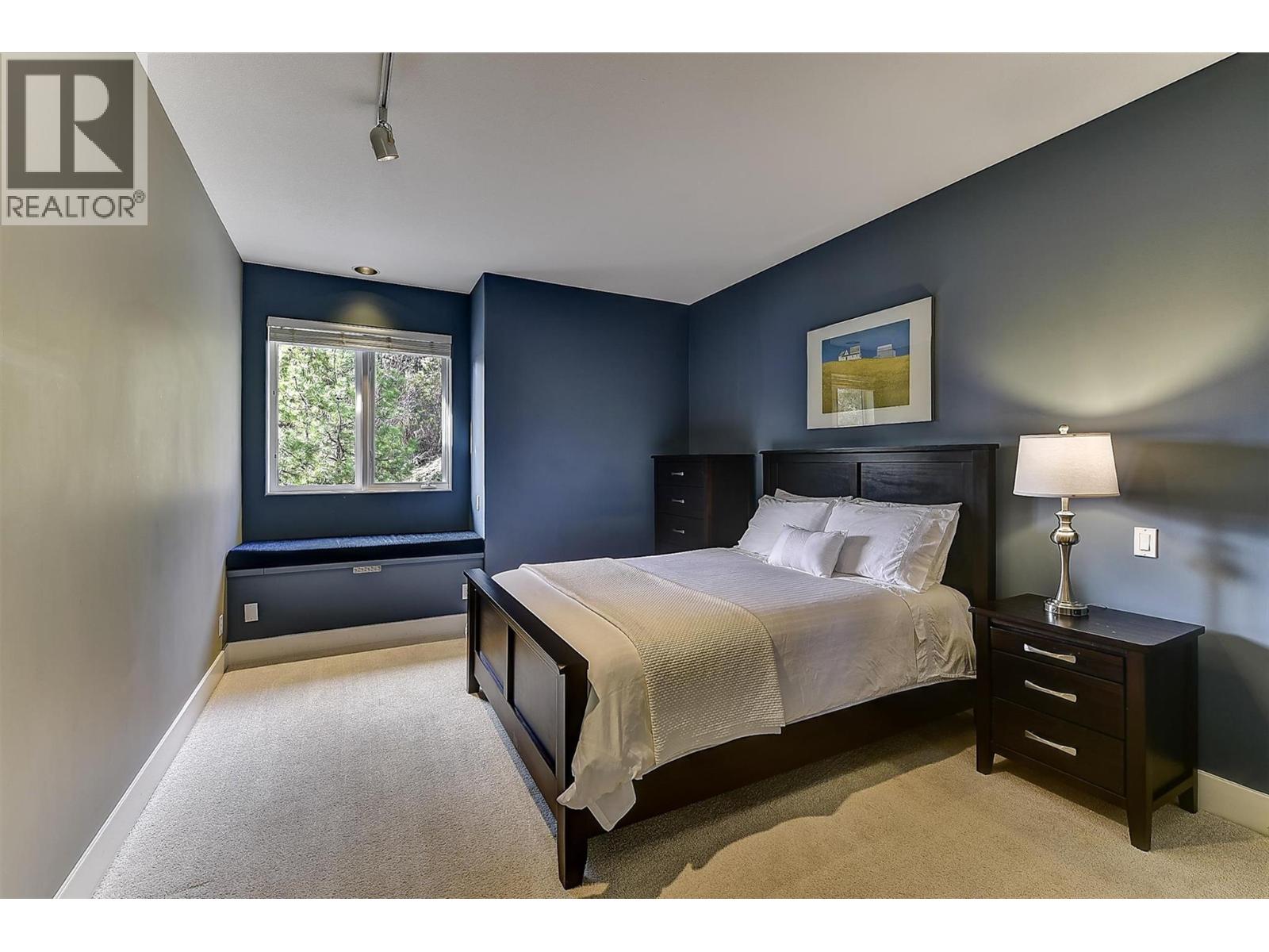  1494 Chardonnay Place, West Kelowna