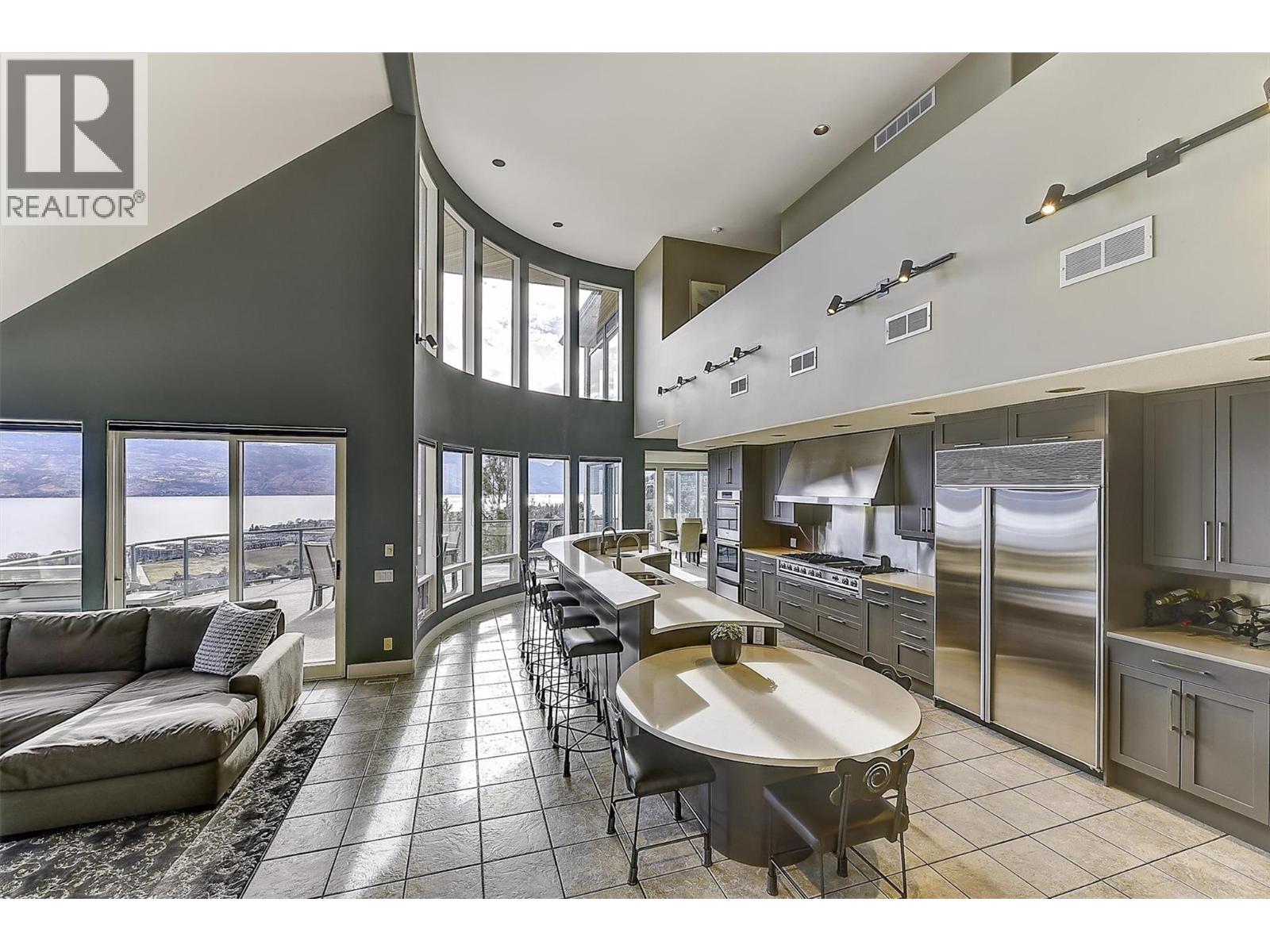  1494 Chardonnay Place, West Kelowna