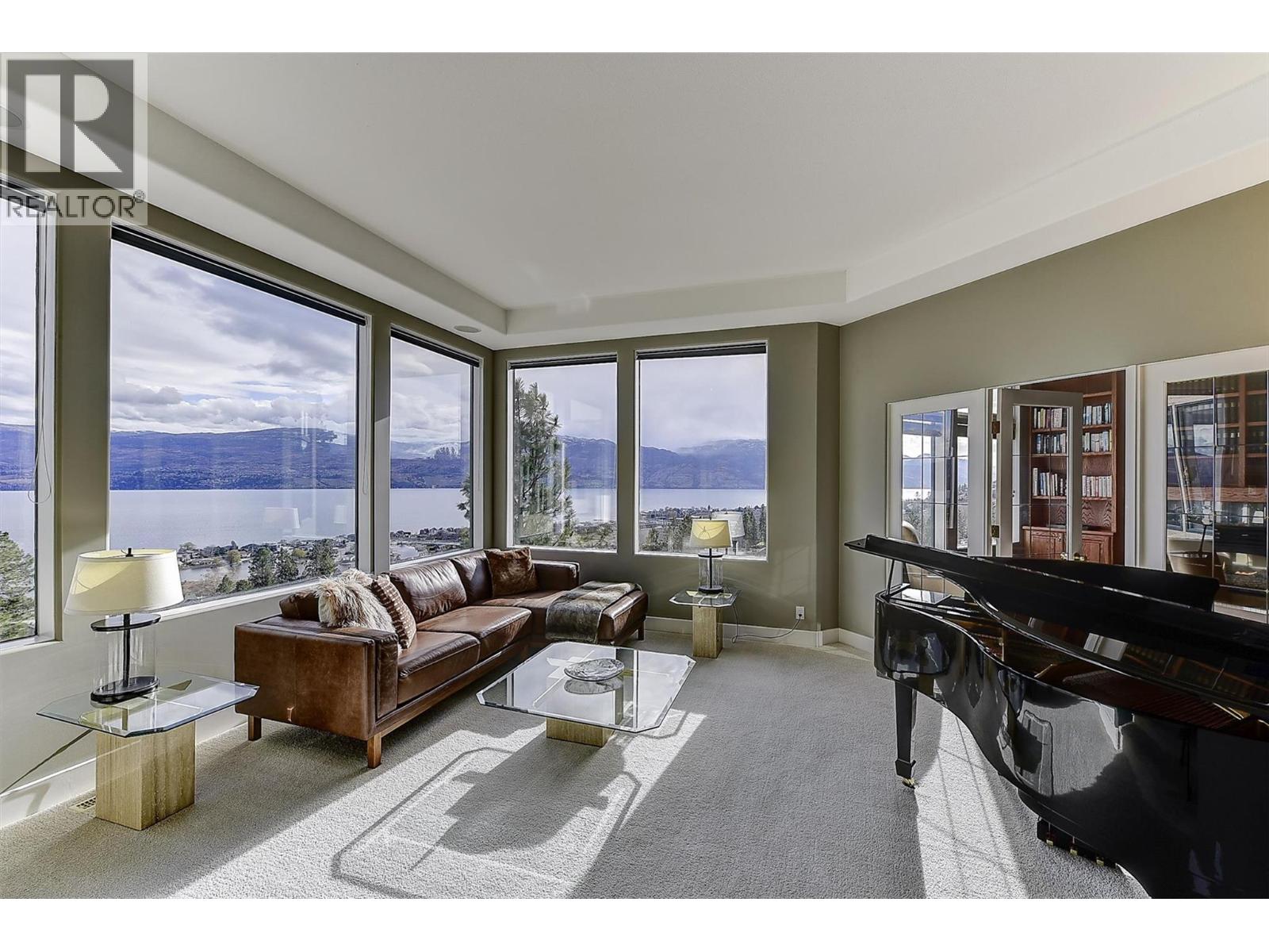  1494 Chardonnay Place, West Kelowna