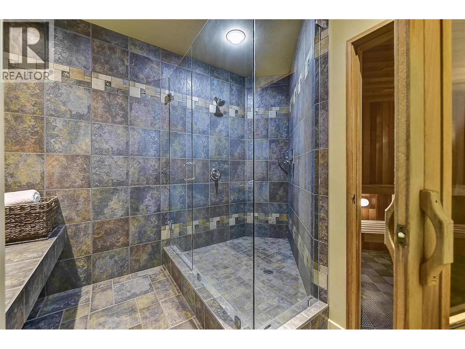  1494 Chardonnay Place, West Kelowna