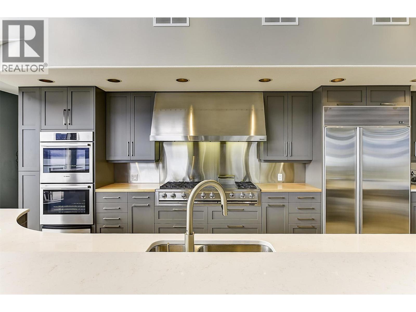  1494 Chardonnay Place, West Kelowna