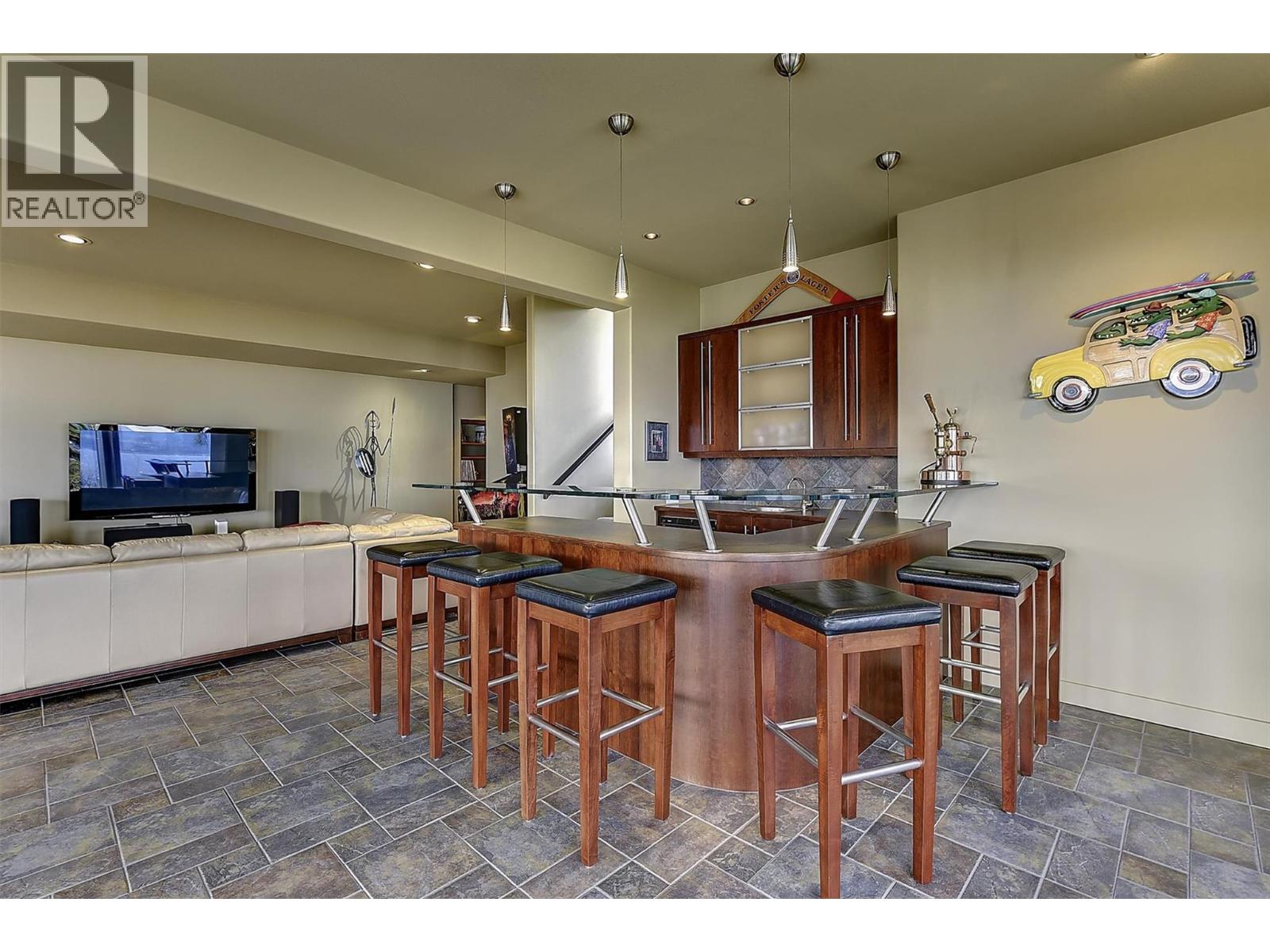  1494 Chardonnay Place, West Kelowna
