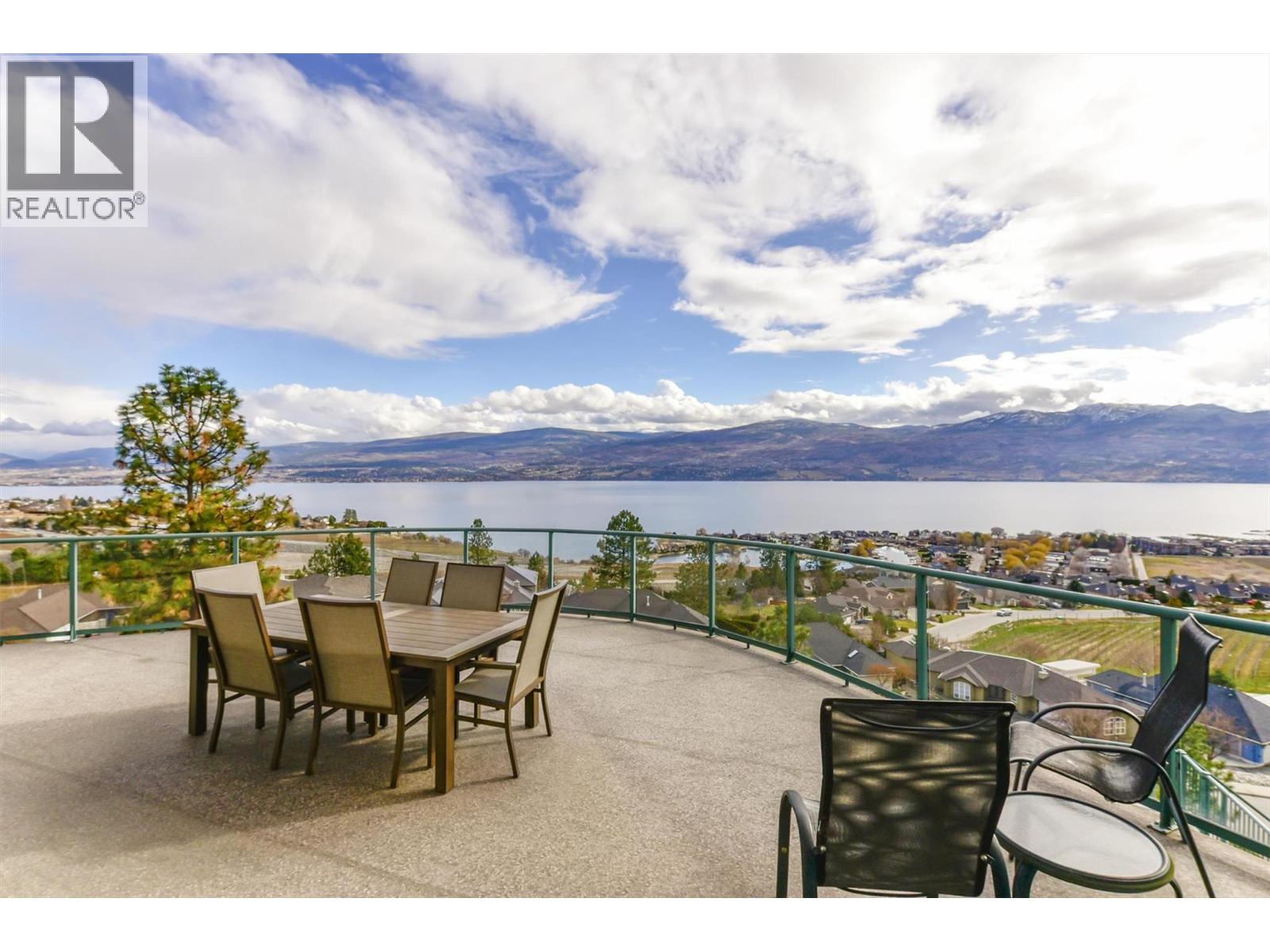  1494 Chardonnay Place, West Kelowna