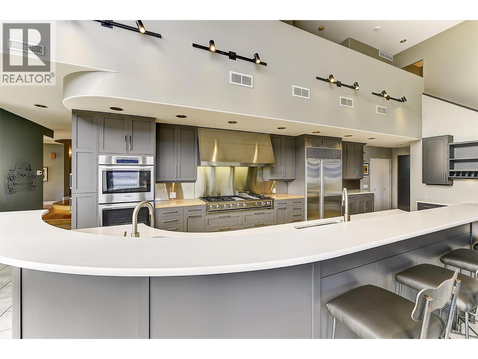  1494 Chardonnay Place, West Kelowna