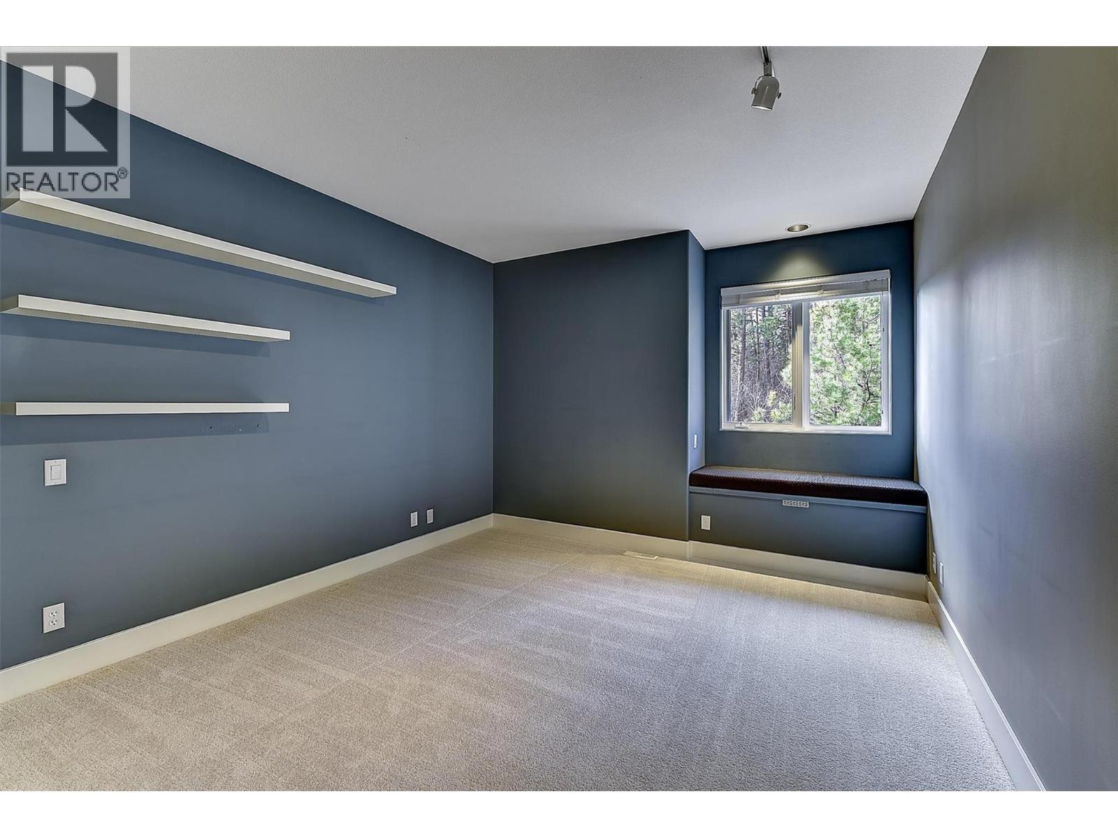  1494 Chardonnay Place, West Kelowna