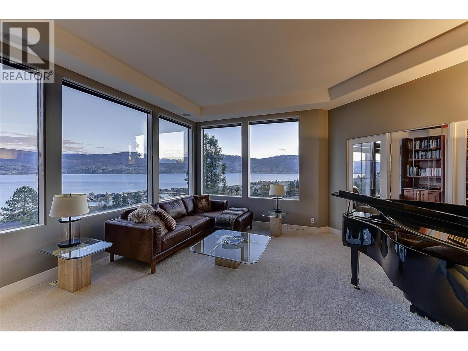  1494 Chardonnay Place, West Kelowna