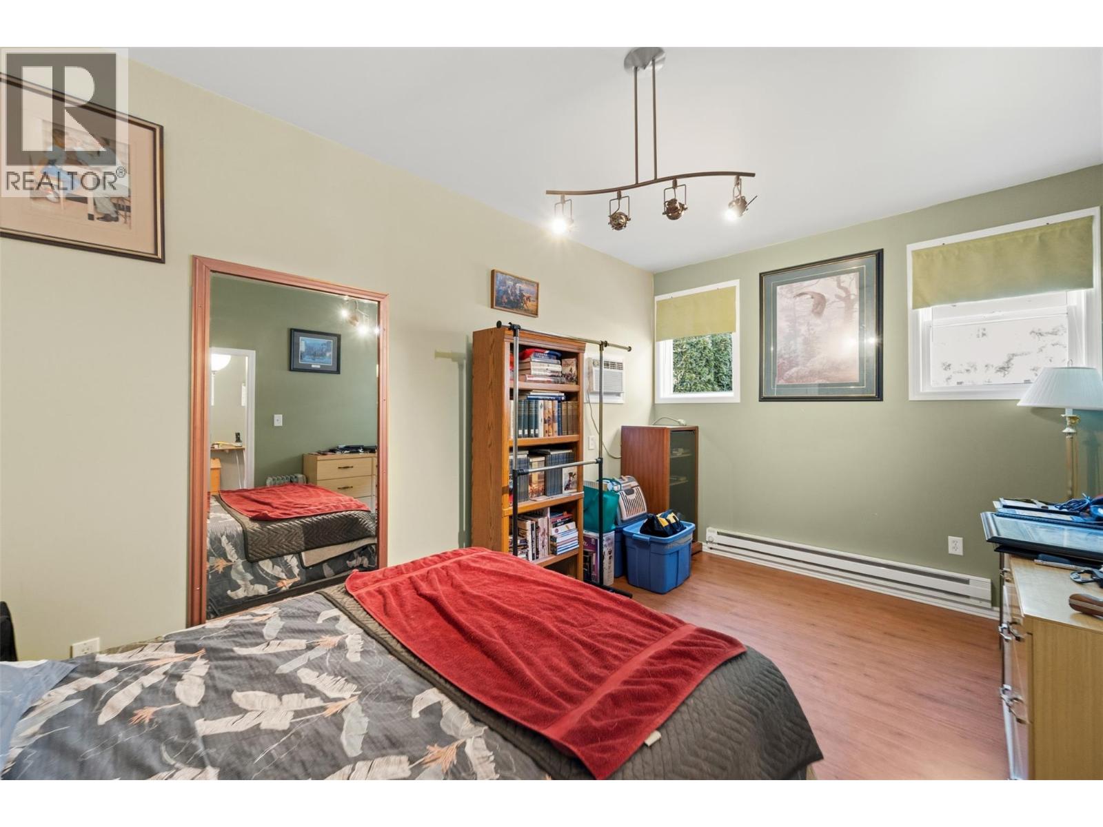 30 1292 Highway 3A Other, Keremeos