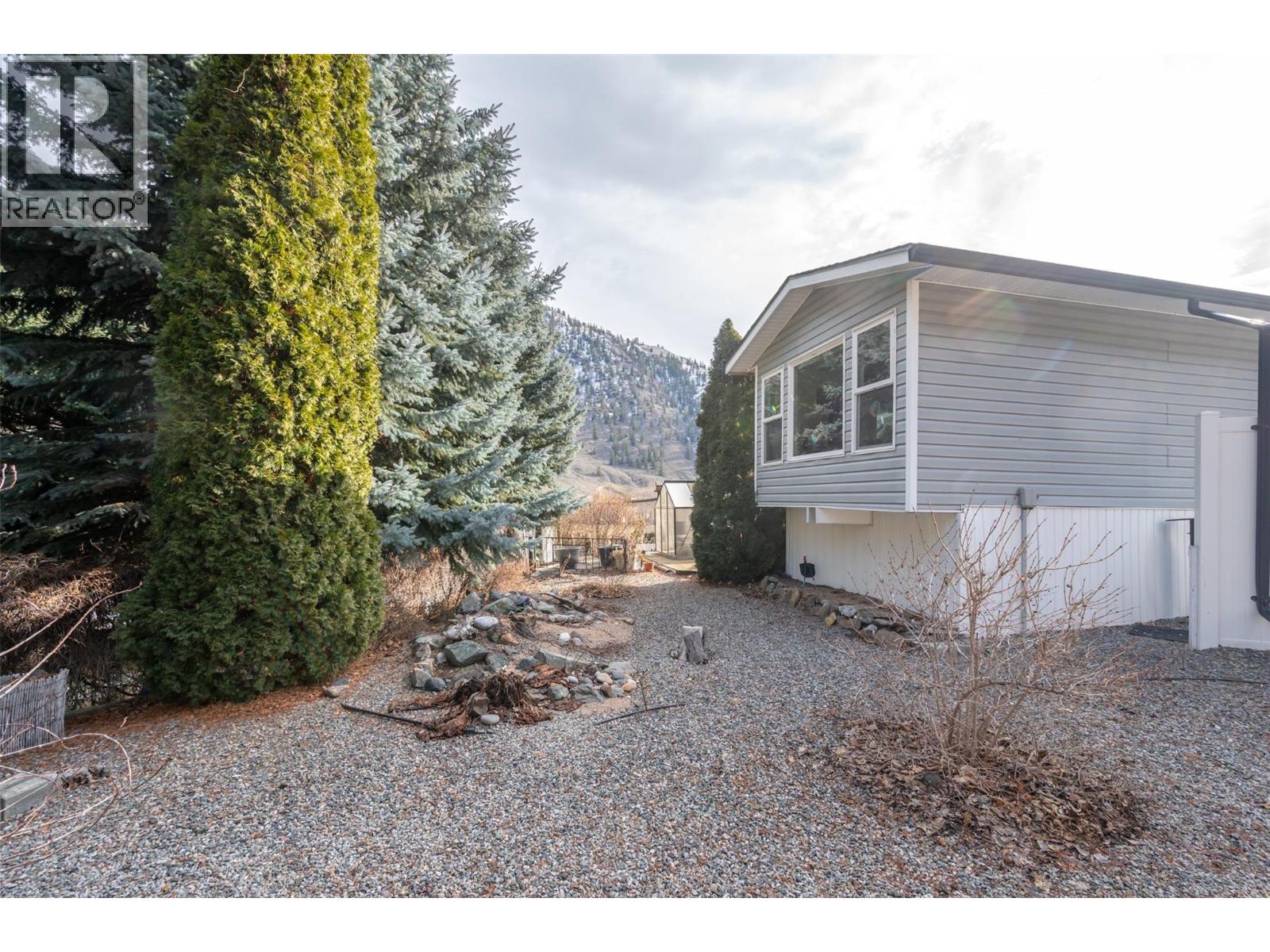30 1292 Highway 3A Other, Keremeos