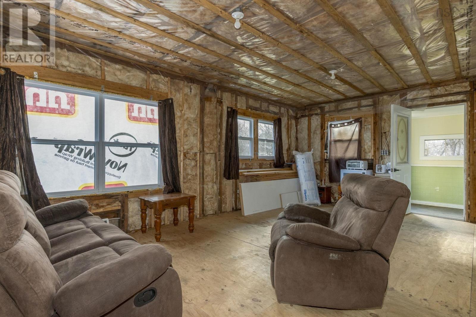 Property 7 of 31 of 741 Westfield Road