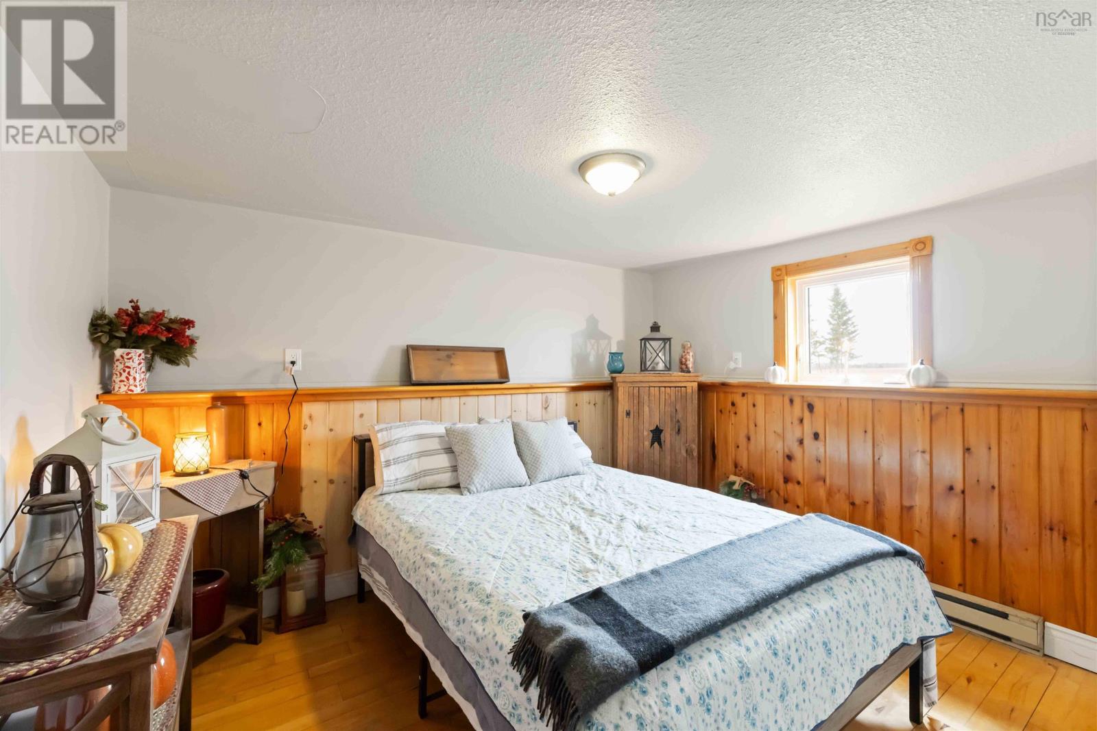 Property 22 of 39 of 311 Morden Road