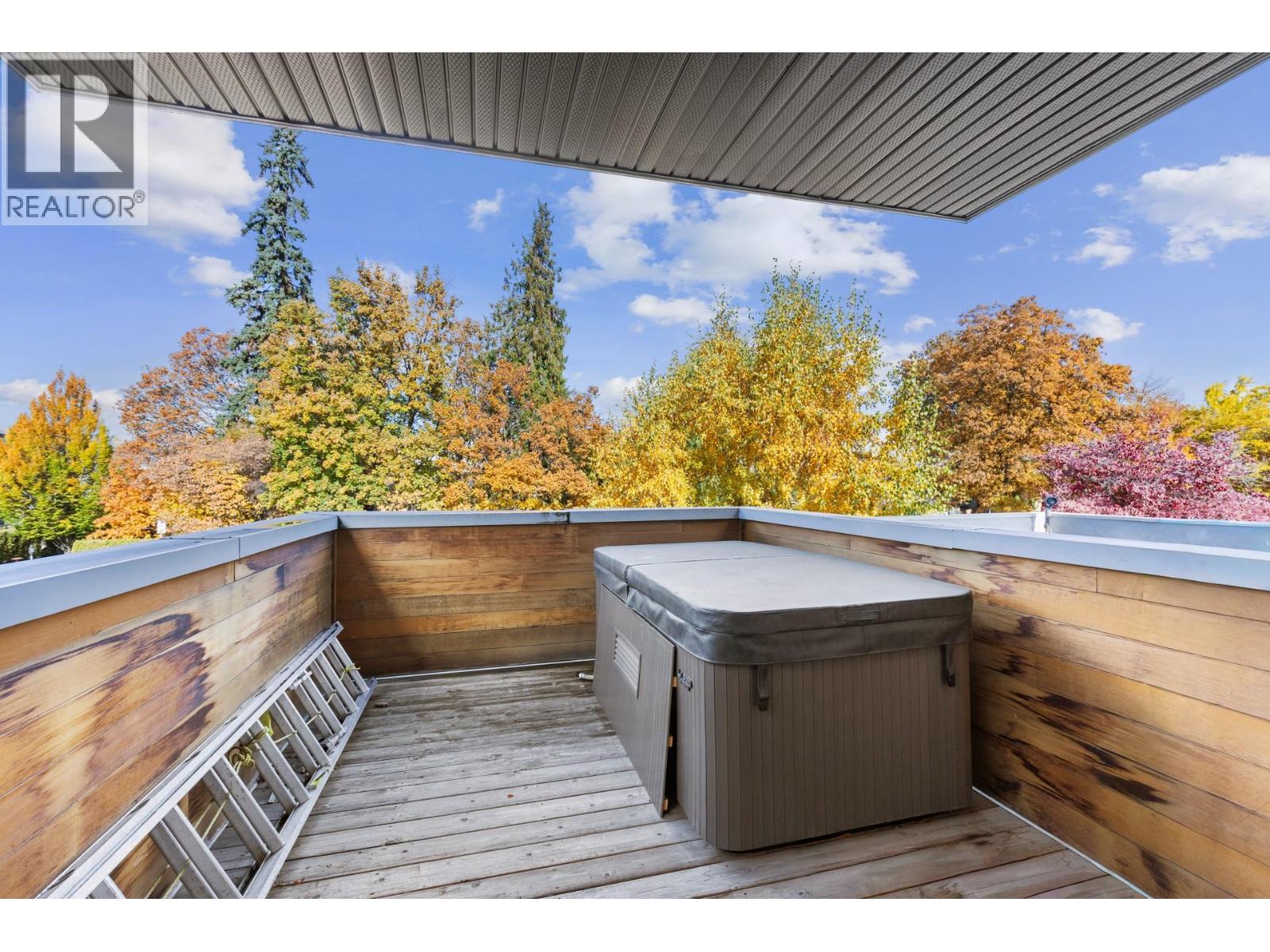  443 Christleton Avenue, Kelowna