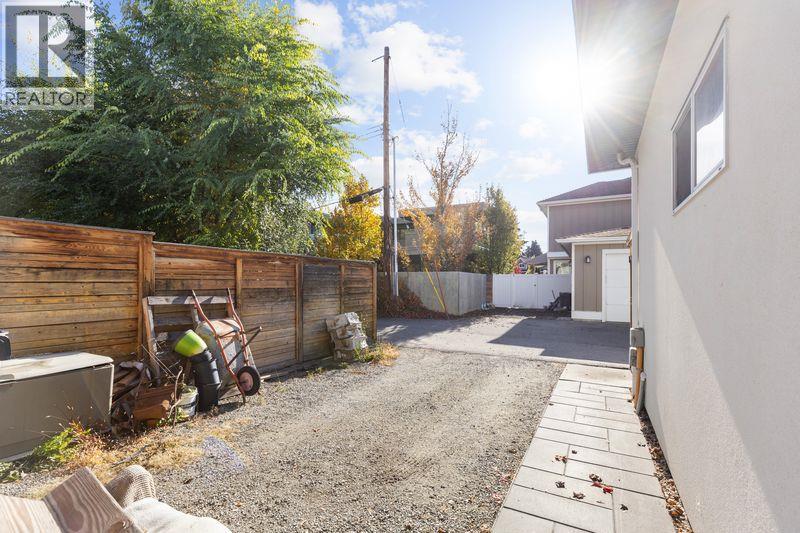  443 Christleton Avenue, Kelowna