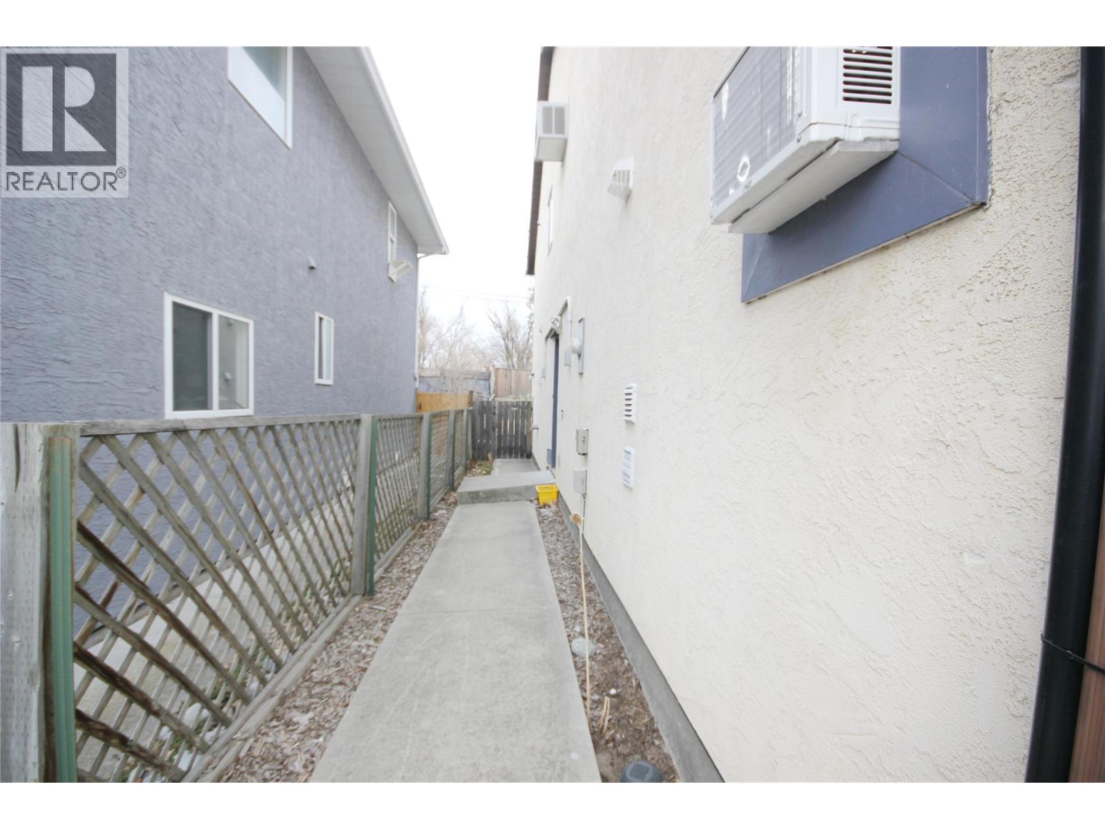 331 SUDBURY AVENUE - 20