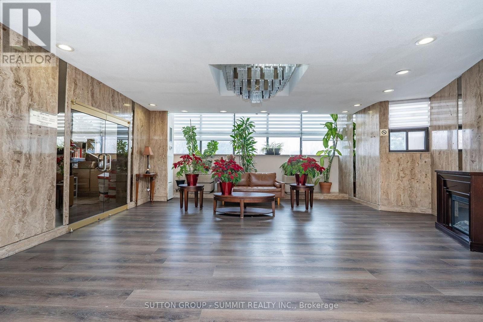 1003 - 11 WINCOTT DRIVE - Photo 5 of 29, Toronto (Kingsview Village-The Westway), Ontario