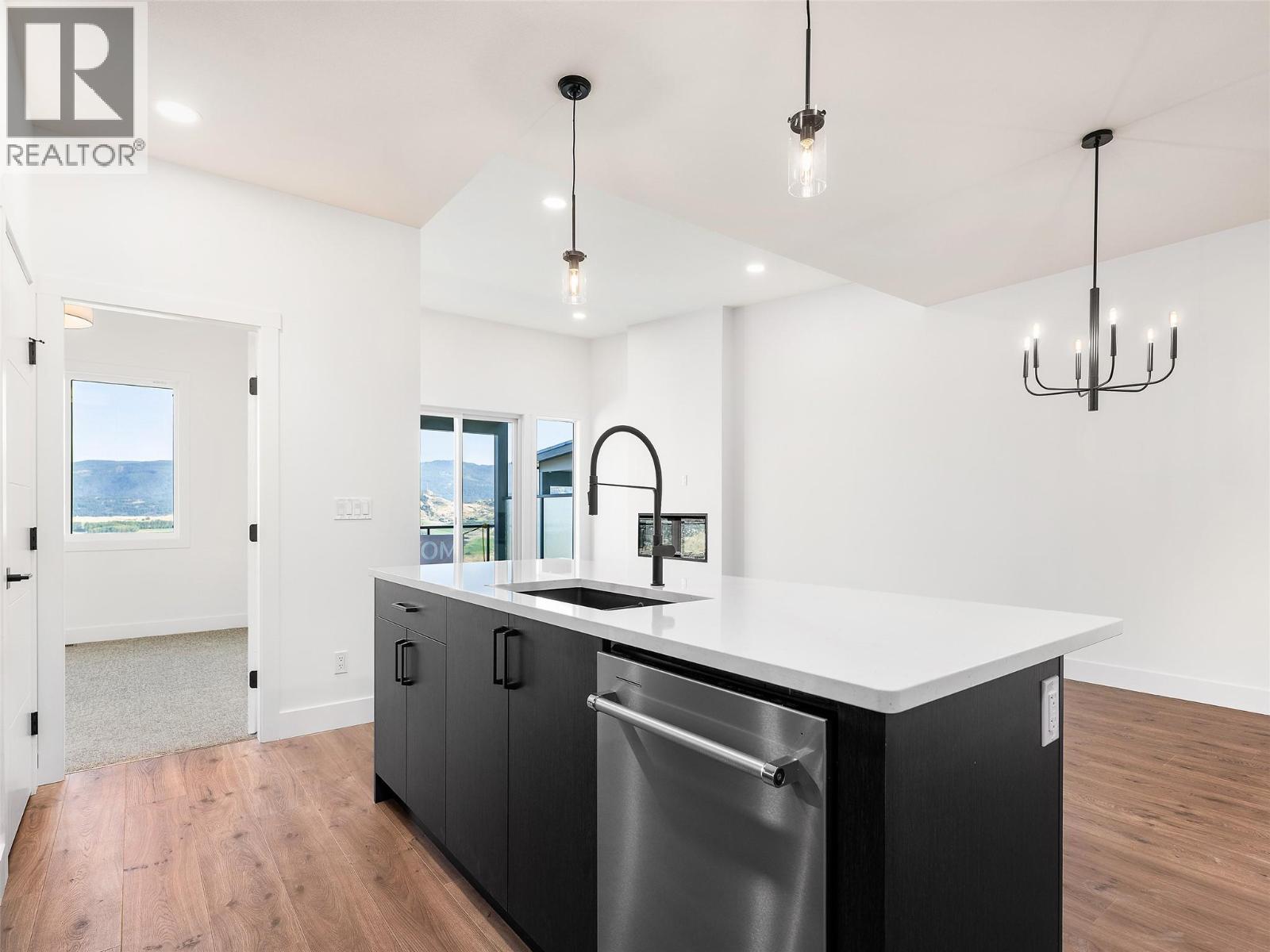 7735 OKANAGAN HILLS Boulevard Unit# 66, Vernon