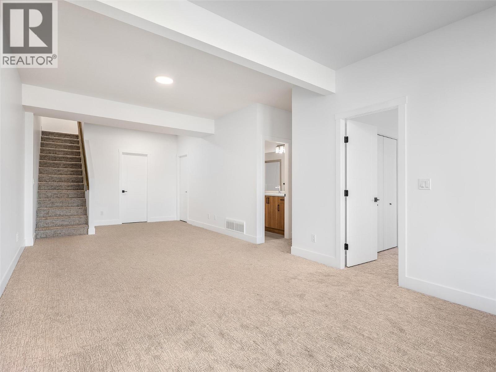 7735 OKANAGAN HILLS Boulevard Unit# 66, Vernon