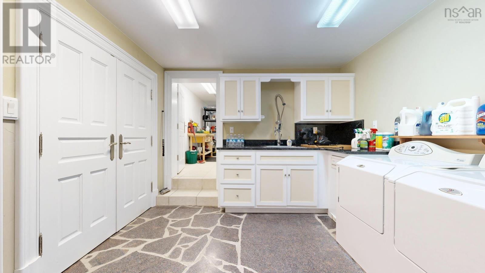 Property 43 of 49 of 120 EVERETTS Way