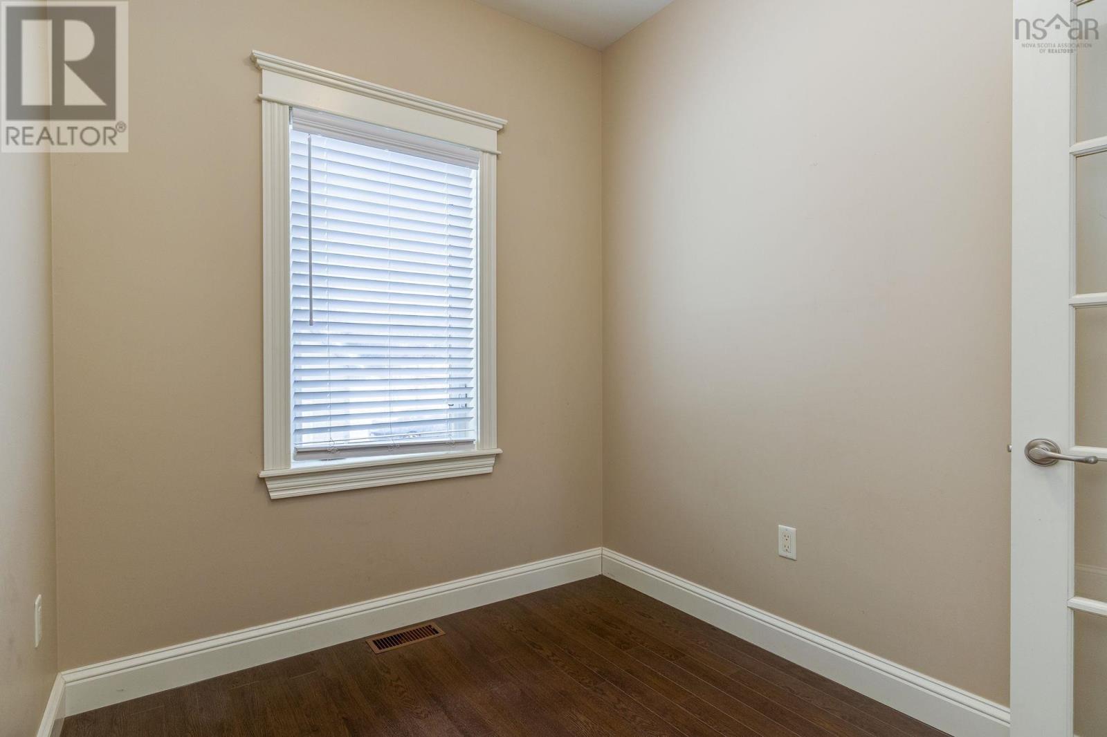 Property 15 of 49 of 88 Ridge wood Court