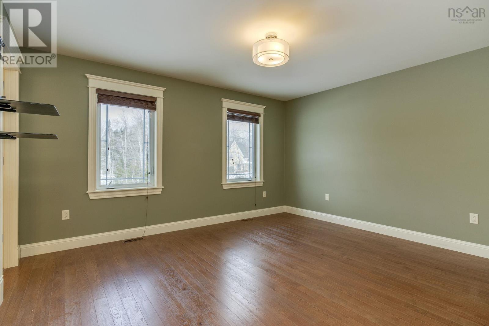 Property 21 of 49 of 88 Ridge wood Court