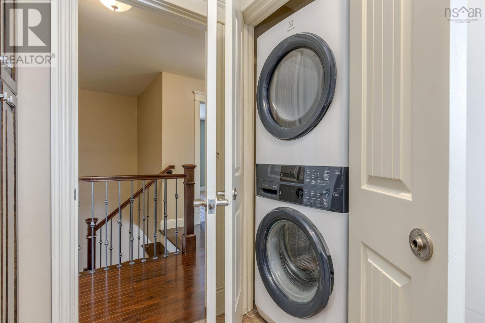 Property 32 of 49 of 88 Ridge wood Court