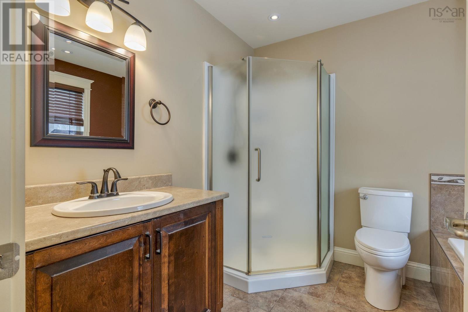 Property 26 of 49 of 88 Ridge wood Court