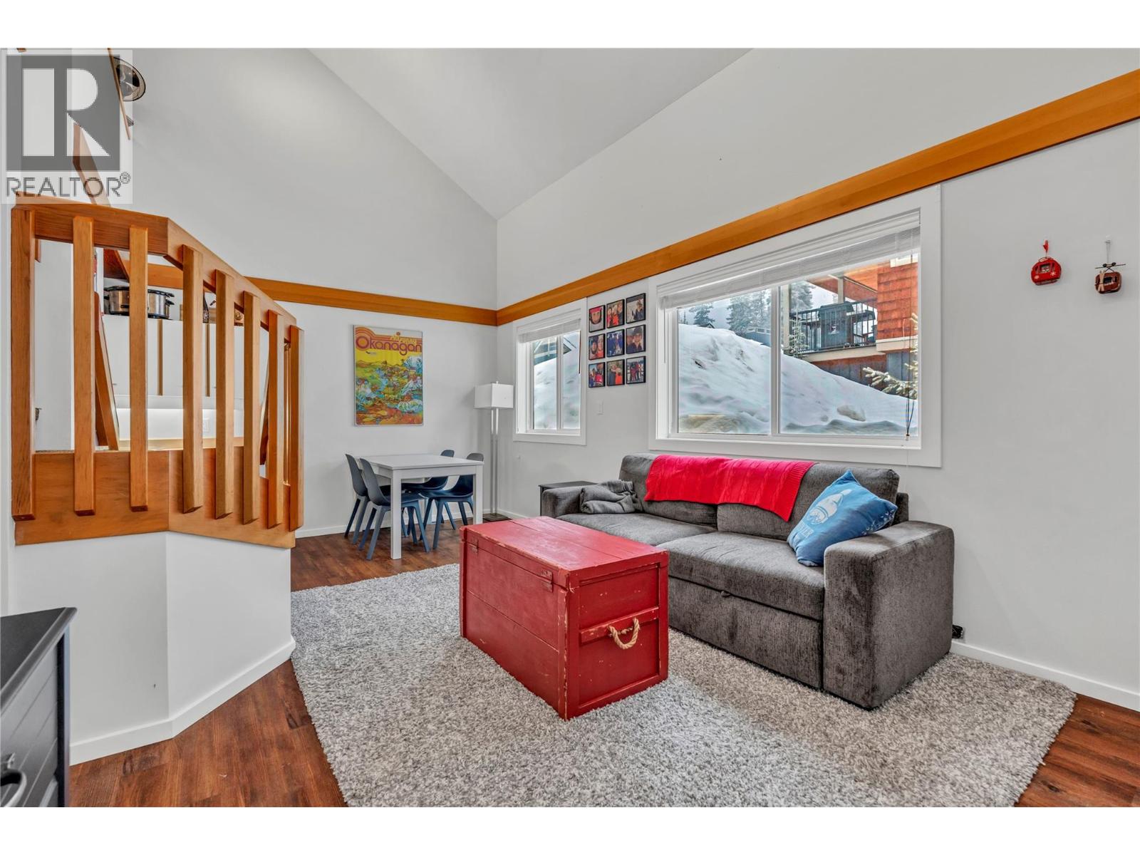 156 Clearview Crescent Unit# 101, Apex Mountain