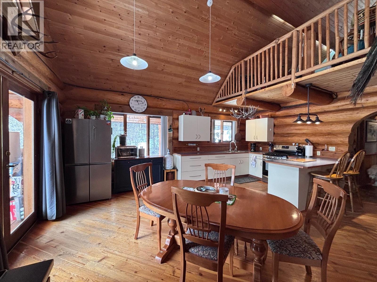 2120 Fish Lake Road, Rock Creek