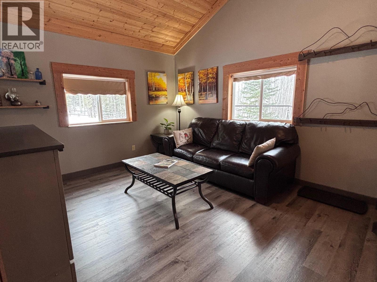 2120 Fish Lake Road, Rock Creek