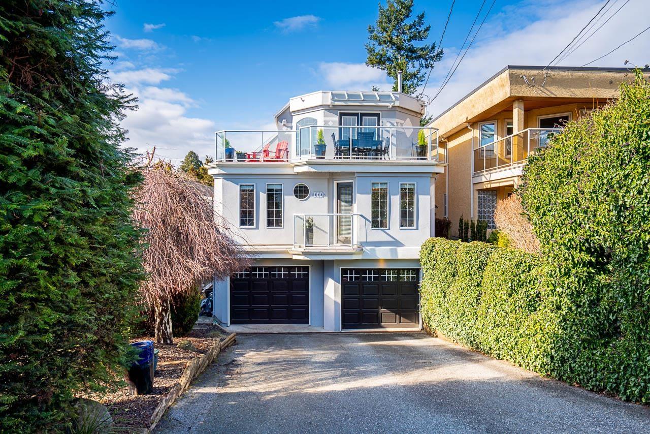 949 KENT STREET, White Rock