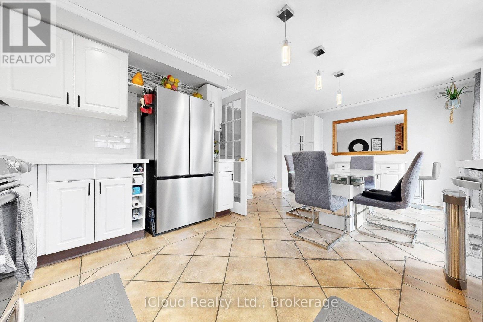 55 WILCE DRIVE - 19