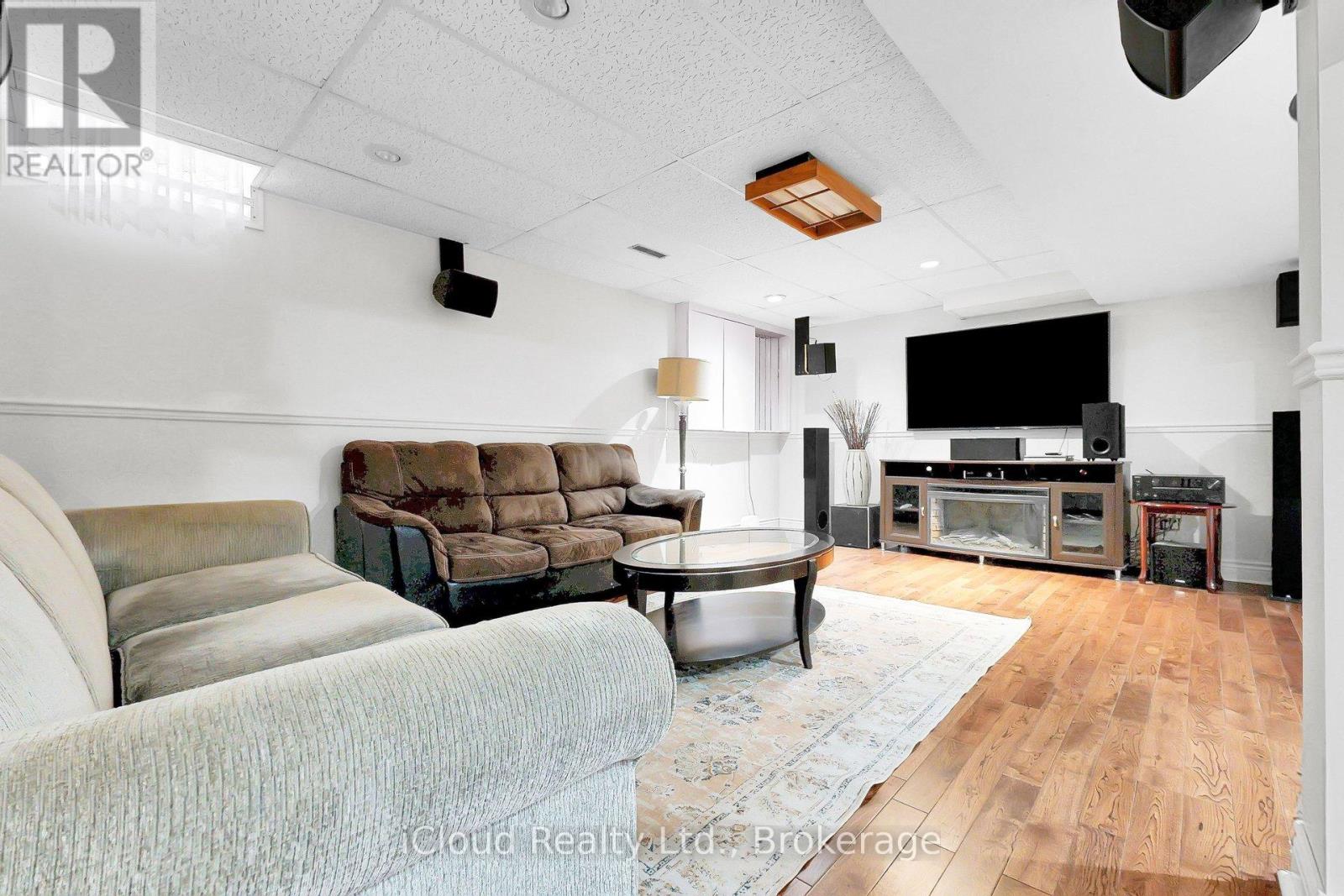 55 WILCE DRIVE - 38