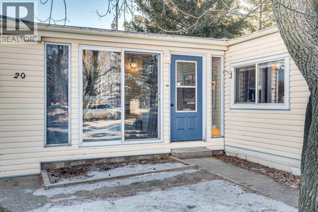 20 Mobile Drive - Photo 3 of 26, Three Hills, Alberta