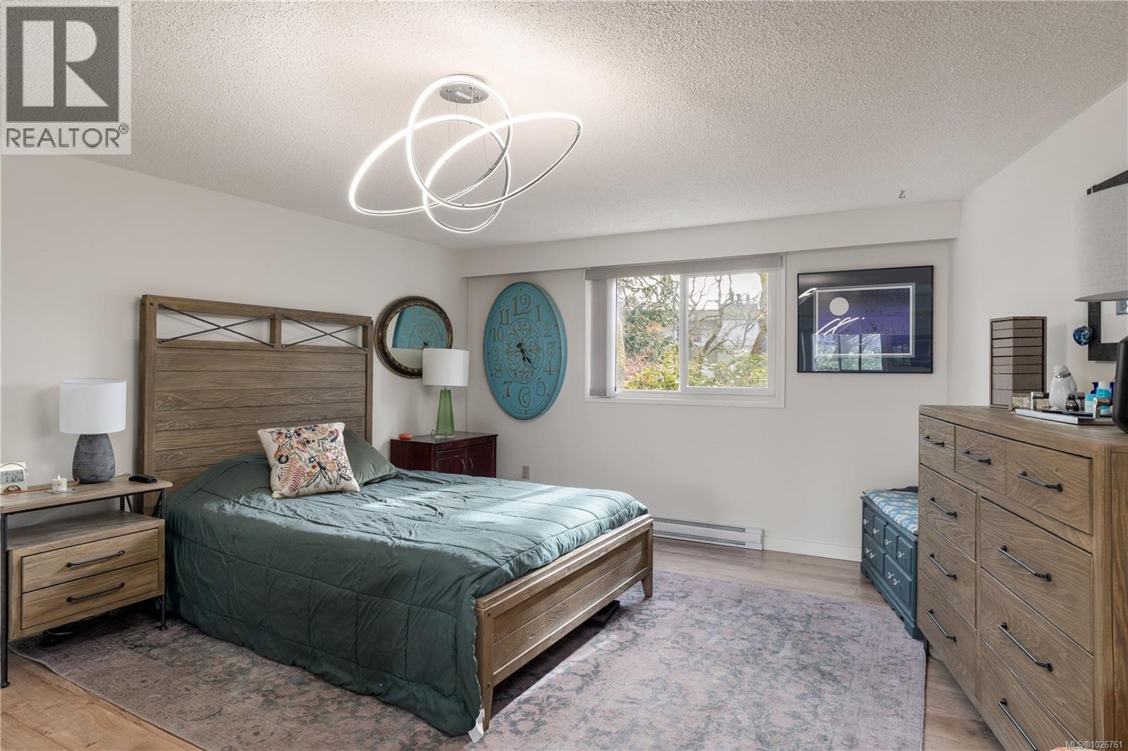 116 3962 Cedar Hill Road, Saanich