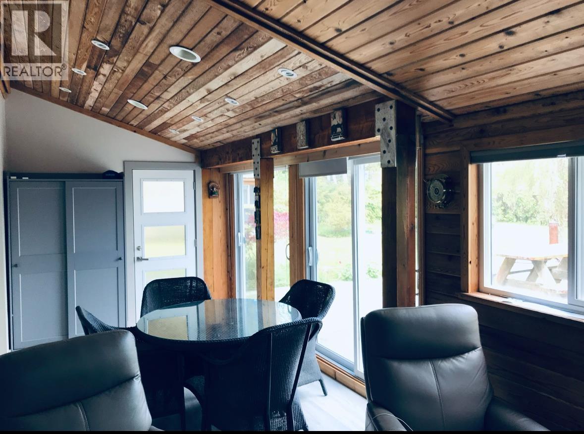 1856 BALSAM CRESCENT - 8