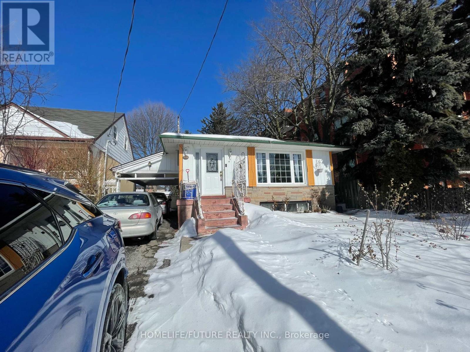 MAIN - 3732 ST CLAIR AVENUE E - Photo 2 of 8, Toronto (Cliffcrest), Ontario