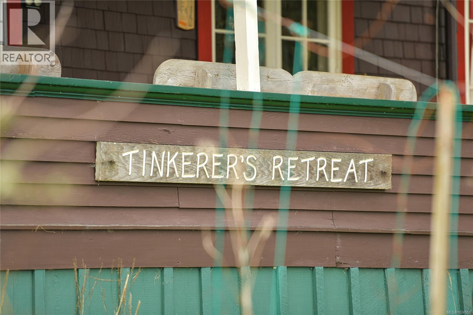 417 Sunset Pl - Photo 2 of 60, Mayne Island, British Columbia