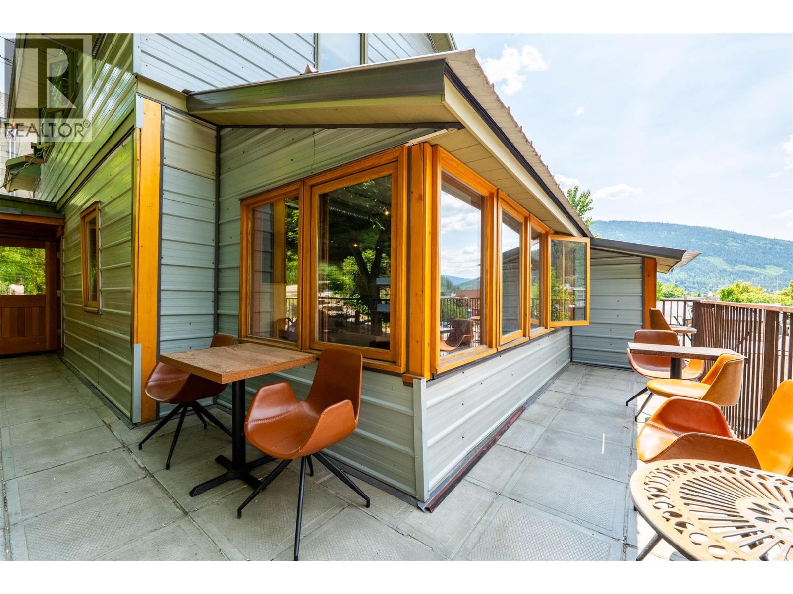  512 Hendryx Street, Nelson