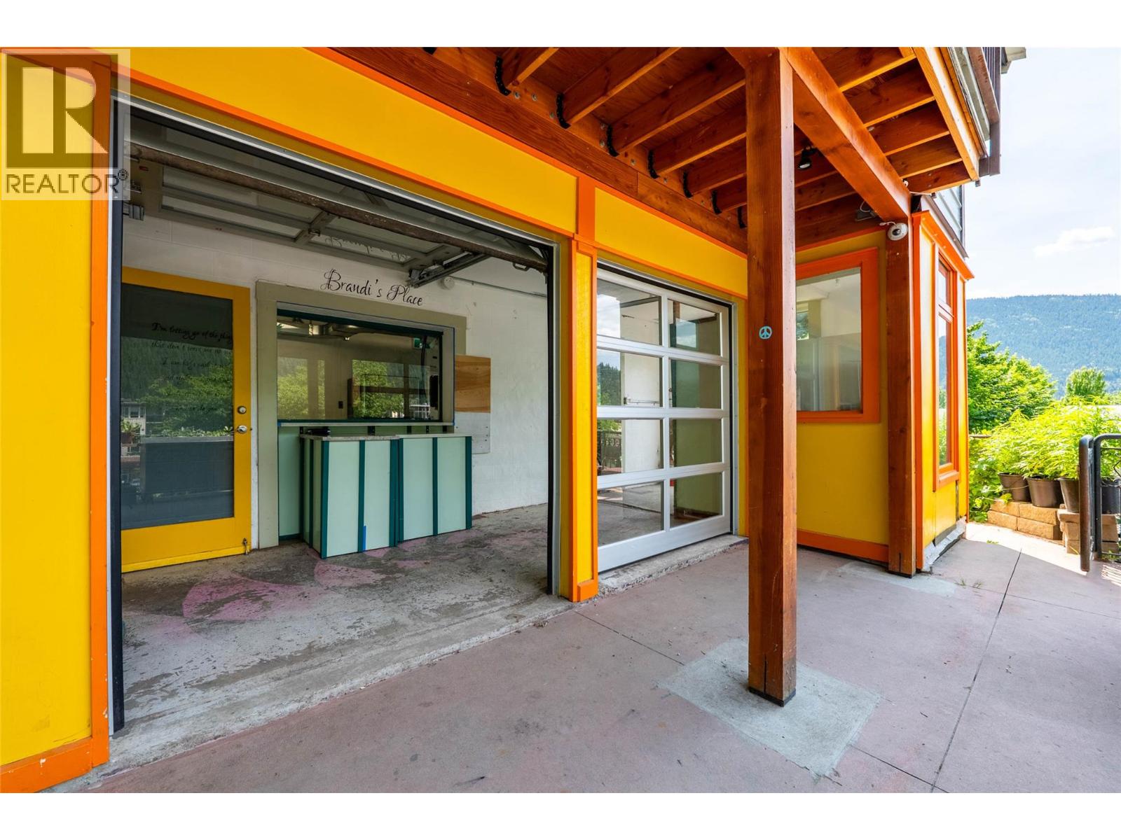  512 Hendryx Street, Nelson